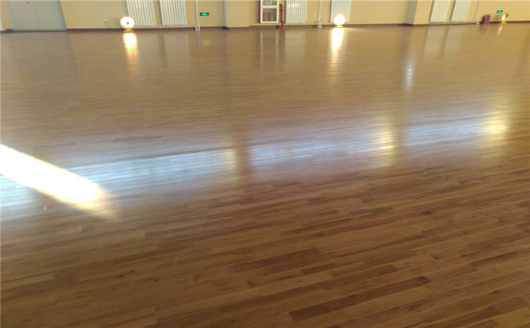 河南企口實(shí)木運(yùn)動(dòng)地板廠家直銷