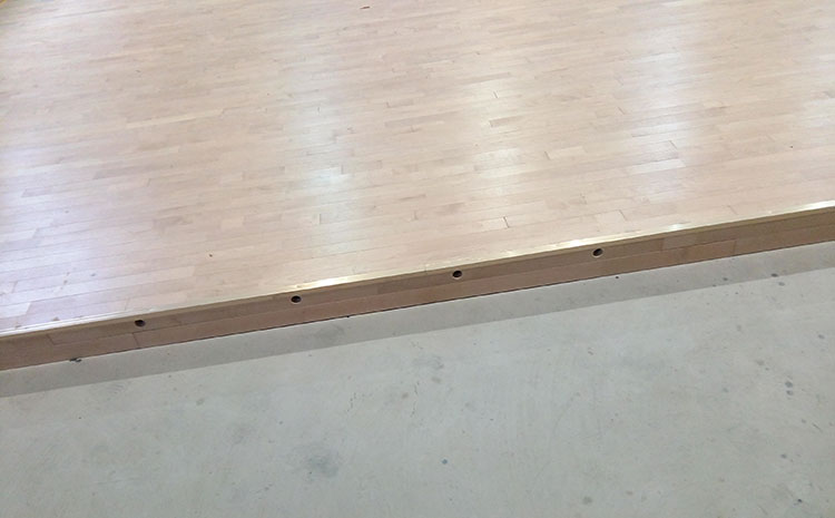 柞木體育木地板代理商